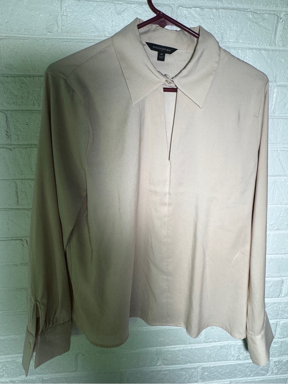 Banana Republic Beige Button-Down Long Sleeve Blouse
